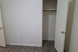 4417 Lendall Ln, Austin, TX 78744 - Photo 10