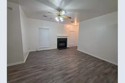 4417 Lendall Lane, Austin, TX 78744 - Photo 2