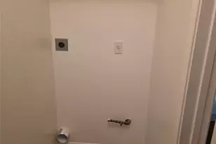 4417 Lendall Ln, Austin, TX 78744 - Photo 20