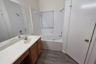 4417 Lendall Ln, Austin, TX 78744 - Photo 14