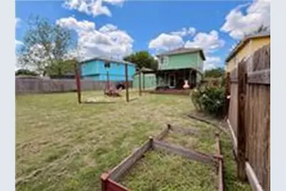 12209 Briarcreek Loop, Manor, TX 78653 - Photo 10
