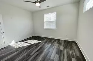 6102 Caddie St, Austin, TX 78741 - Photo 12