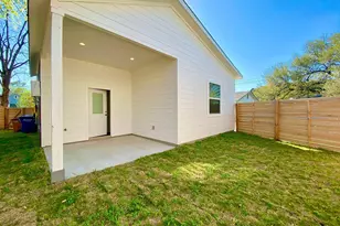 6102 Caddie St, Austin, TX 78741 - Photo 20