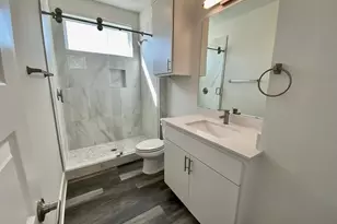 6102 Caddie St, Austin, TX 78741 - Photo 14