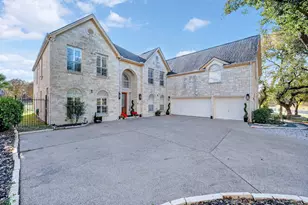 2123 Hilton Head Dr, Round Rock, TX 78664 - Photo 4