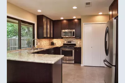 9000 Currywood Drive, Austin, TX 78759 - Photo 2