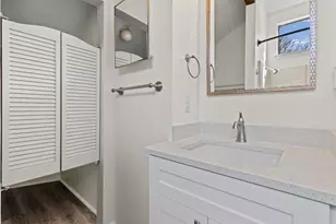 1713 Cinnamon Path, Austin, TX 78704 - Photo 22