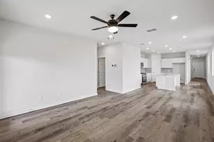138 Hornet St, Elgin, TX 78621 - Photo 6