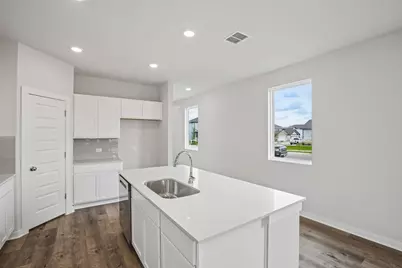 138 Hornet Street, Elgin, TX 78621 - Photo 16