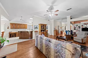 103 Village Dr, Georgetown, TX 78628 - Photo 10