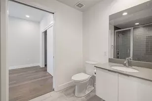 1800 E 4th St, Austin, TX 78702 - Photo 8