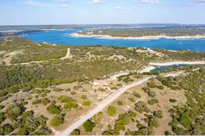 19101 Veranda Walk, Lago Vista, TX 78645 - Photo 18
