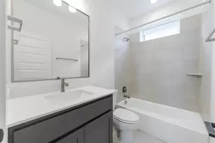 405 Austin Hts Rd, Lakeway, TX 78738 - Photo 4