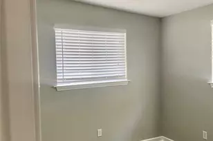 400 Swanee Dr Unit A Dr, Austin, TX 78752 - Photo 4