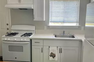 400 Swanee Dr Unit A Dr, Austin, TX 78752 - Photo 2