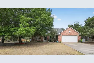 127 S Pohakea Drive, Bastrop, TX 78602 - Photo 1