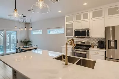 311 Blackson Avenue #A, Austin, TX 78752 - Photo 14