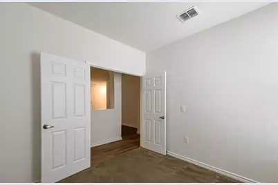 7343 Bluebonnet Bay, San Antonio, TX 78218 - Photo 20