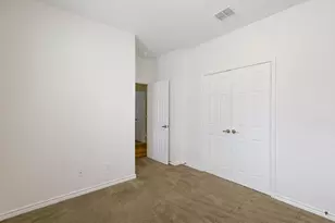 7343 Bluebonnet Bay, San Antonio, TX 78218 - Photo 18