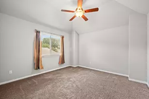 503 Stonewood Ln, Buda, TX 78610 - Photo 32