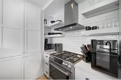 301 West Avenue #2201, Austin, TX 78701 - Photo 4