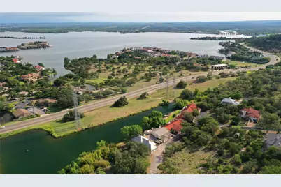 200 Full Moon #3, Horseshoe Bay, TX 78657 - Photo 24