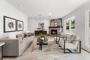 3415 Shinoak Dr, Austin, TX 78731 - Photo 2