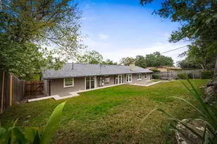 3415 Shinoak Dr, Austin, TX 78731 - Photo 30