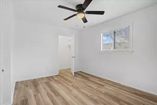 817 Sirocco Dr, Austin, TX 78745 - Photo 20