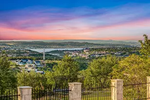 17110 Majestic Ridge Rd, Austin, TX 78738 - Photo 2