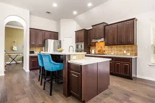 311 Grafton Ln, Austin, TX 78737 - Photo 8