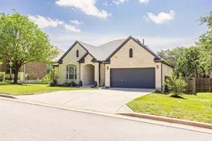 311 Grafton Ln, Austin, TX 78737 - Photo 2