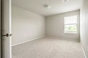 7108 Outfitter Drive, Austin, TX 78744 - Photo 22