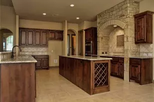 104 Vista Ln, Georgetown, TX 78633 - Photo 6