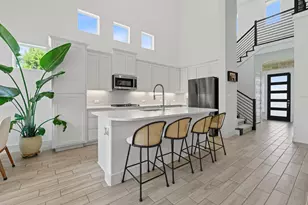 101 Cartwheel Bend, Austin, TX 78738 - Photo 2