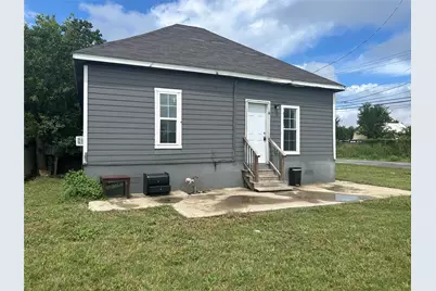400 Symes Street #A, Taylor, TX 76574 - Photo 6