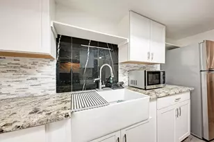 7917 Parliament Pl, Austin, TX 78759 - Photo 16