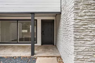 2204 Toro Canyon Rd, Austin, TX 78746 - Photo 2