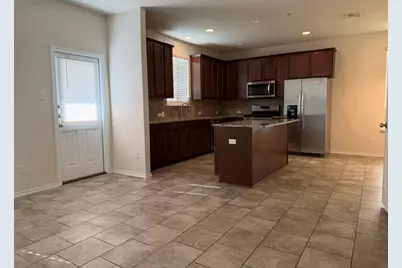 2601 Chandler Creek Boulevard #7, Round Rock, TX 78665 - Photo 2