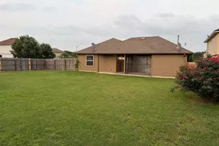 200 McCoy Ln, Hutto, TX 78634 - Photo 16