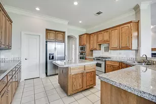 19620 Single Peak Cove, Spicewood, TX 78669 - Photo 14