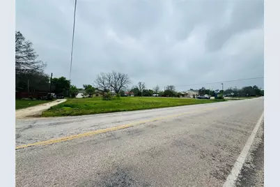 Tbd Waco Street, McDade, TX 78650 - Photo 4