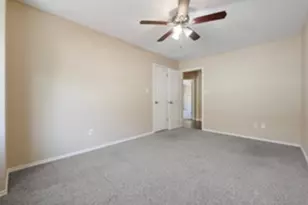 13321 Kirkglen Dr, Austin, TX 78727 - Photo 16