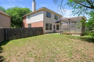 13321 Kirkglen Dr, Austin, TX 78727 - Photo 22
