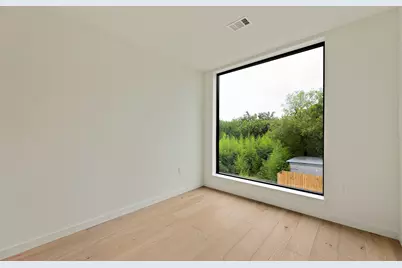 2209 S 1st Street #223, Austin, TX 78704 - Photo 14