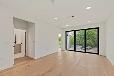 2209 S 1st Street #223, Austin, TX 78704 - Photo 8