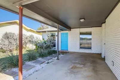 6204 Lotus Lane, Austin, TX 78721 - Photo 6