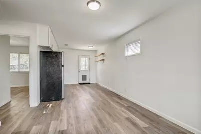 6204 Lotus Lane, Austin, TX 78721 - Photo 24