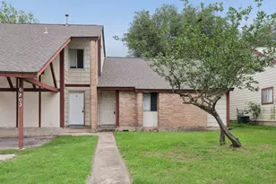 6803 Woodhue Dr, Austin, TX 78745 - Photo 2