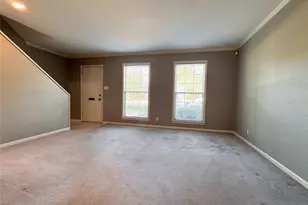6103 Bullard Dr, Austin, TX 78757 - Photo 4